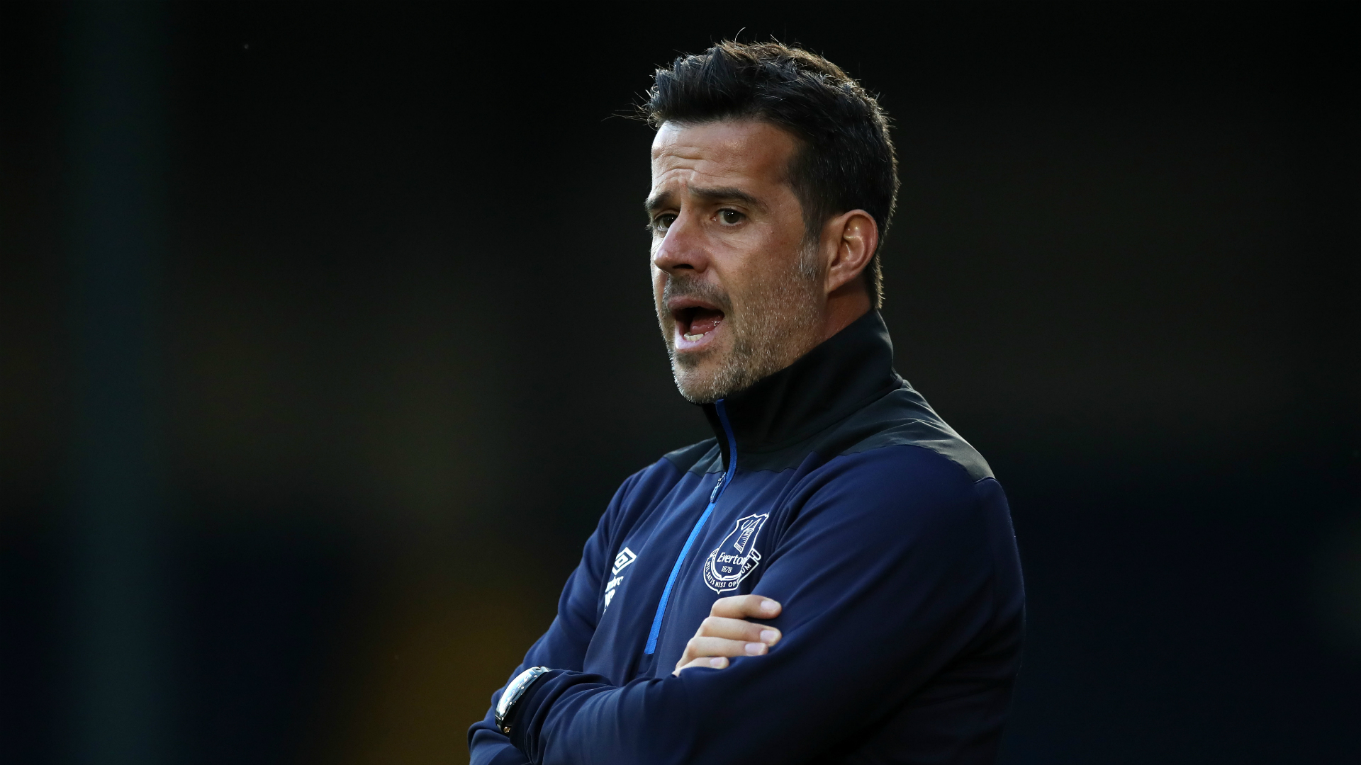 在进攻端 在进攻端