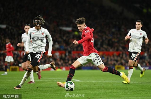 中午时还在 中午时还在